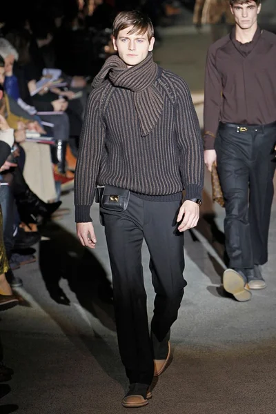 Look 21